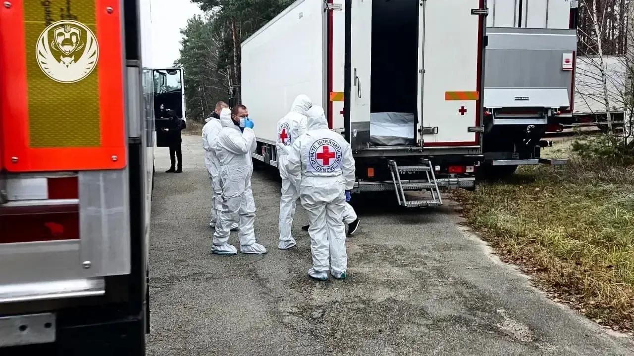 刚刚消息！
乌克兰迎回1000名阵亡将士，每一个名字都重于泰山，当地时间20日，