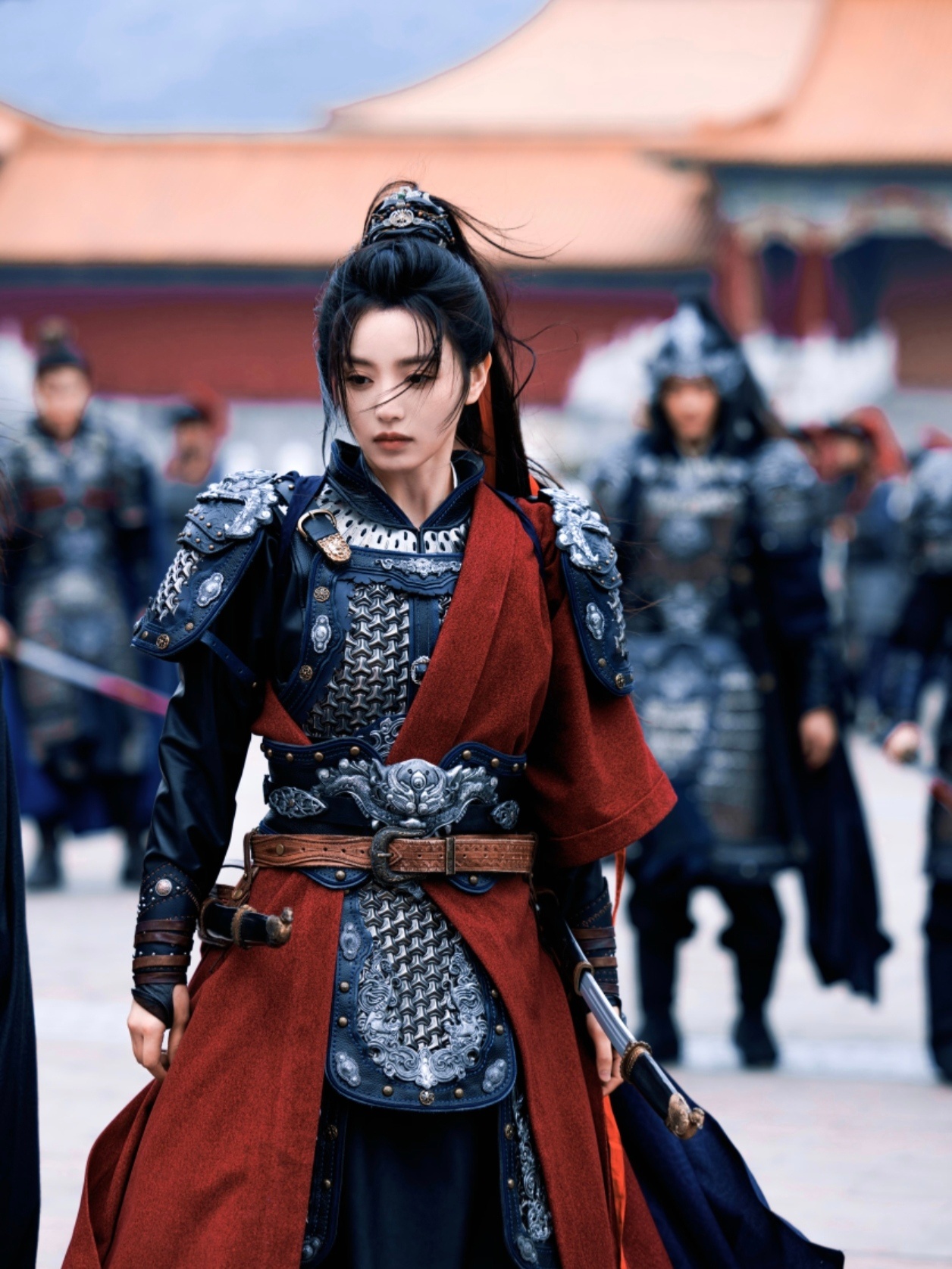 逐玉逐玉告诉我们路边的男人不要捡逐玉开播 说句实在的，《逐玉》前三集比想象中稳。