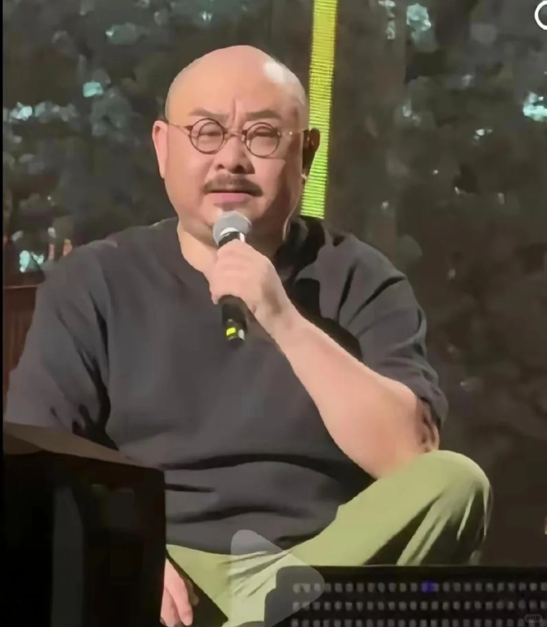 刀郎合肥献唱：泪洒舞台，燃情与深情共绽