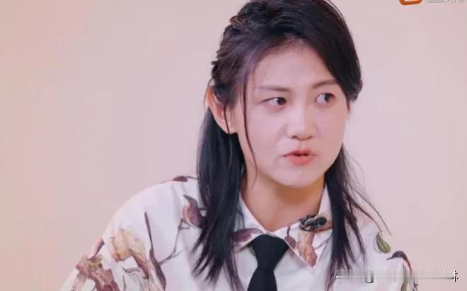 #段林希回应冠军争议#
作为当年快乐女声的老观众，现在还记得，当时是刘忻和洪辰人