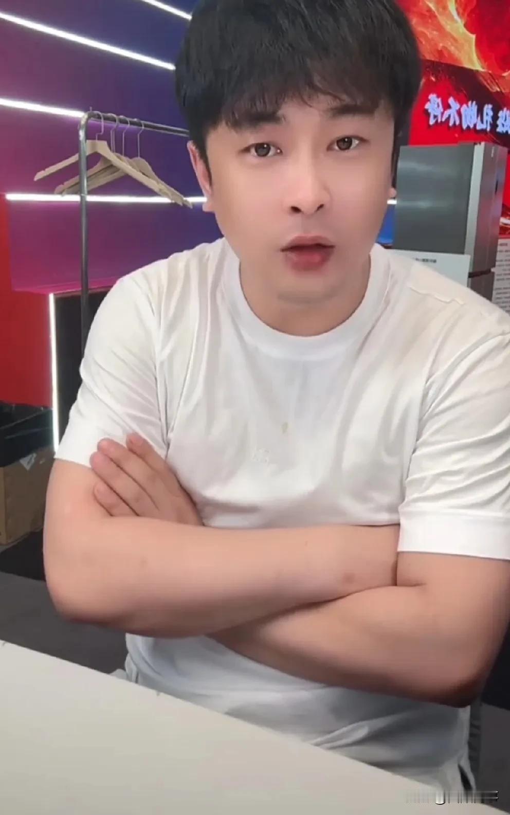丁老五说辛巴棉密码卫生巾通过这次风波不仅不会塌方，还会一跃成为行业的知名品牌！