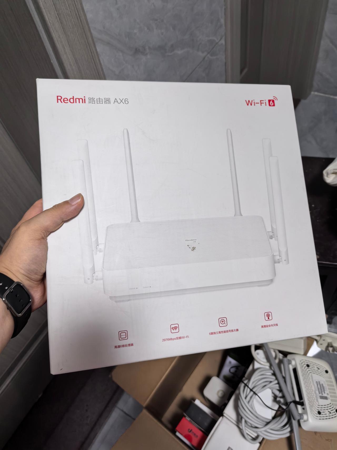 老家杂物间翻出来一个当年的神器——红米AX6

买了就没差评
