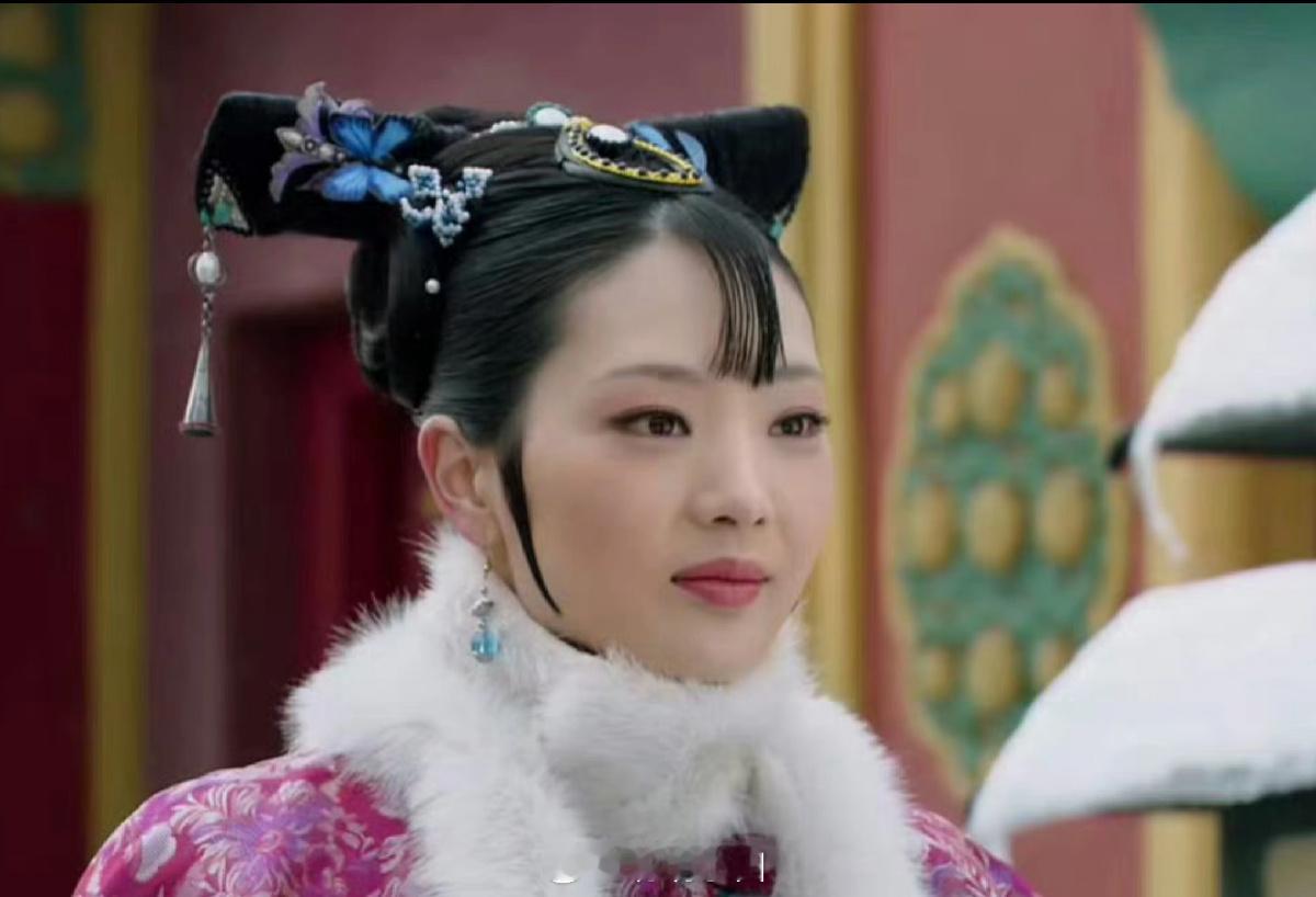 余莺儿扮演者直播称自己曾无证驾驶  《坏人绞尽脑汁不如蠢人灵机一动》这句话含金量