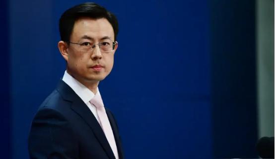 中国顶级阳谋来了，赶在特朗普登上到北京的飞机之前，这两天中国送日本和韩国各一句话