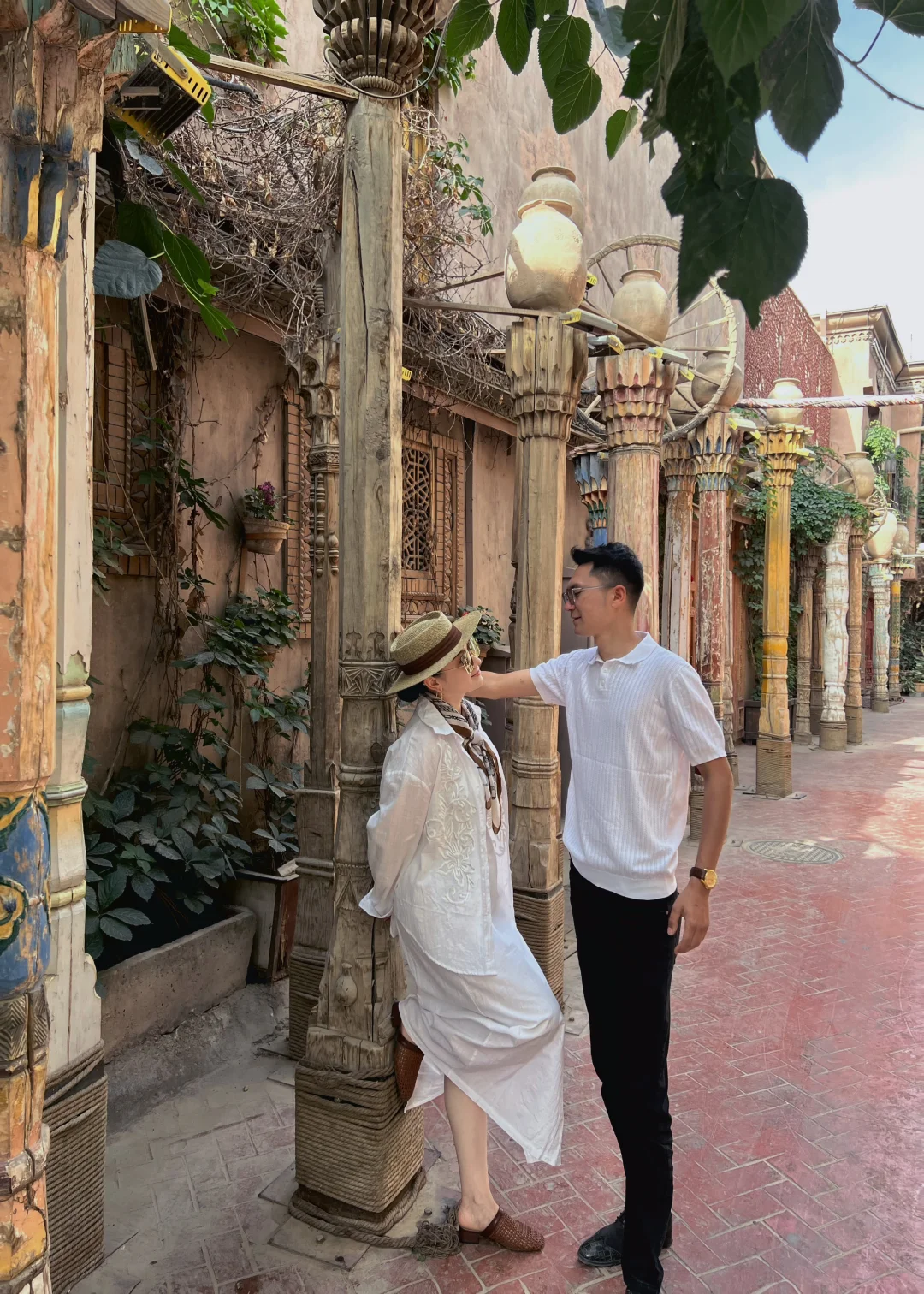 把蜜月旅行 留给浪漫的喀什 .