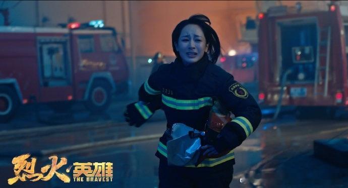 杨紫出演过20部电影  我的妈呀，杨紫居然已经出演过20部电影了，而且《烈火英雄