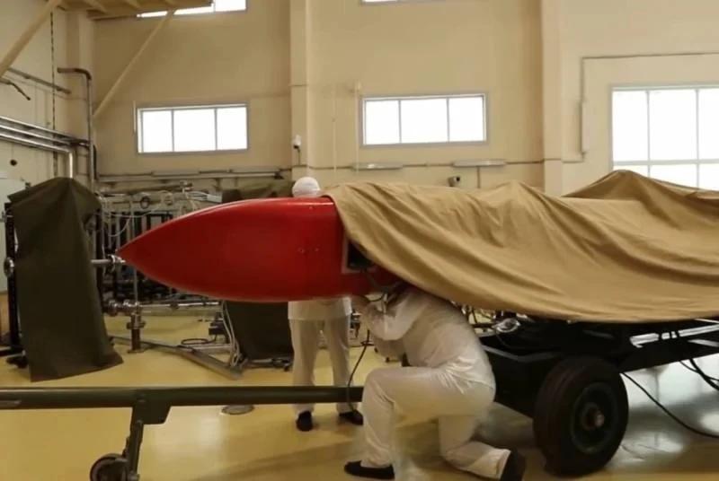 美国目前还没有高超音速武器，但希望很快就能获得。正如美国国防部负责采办和后勤的副