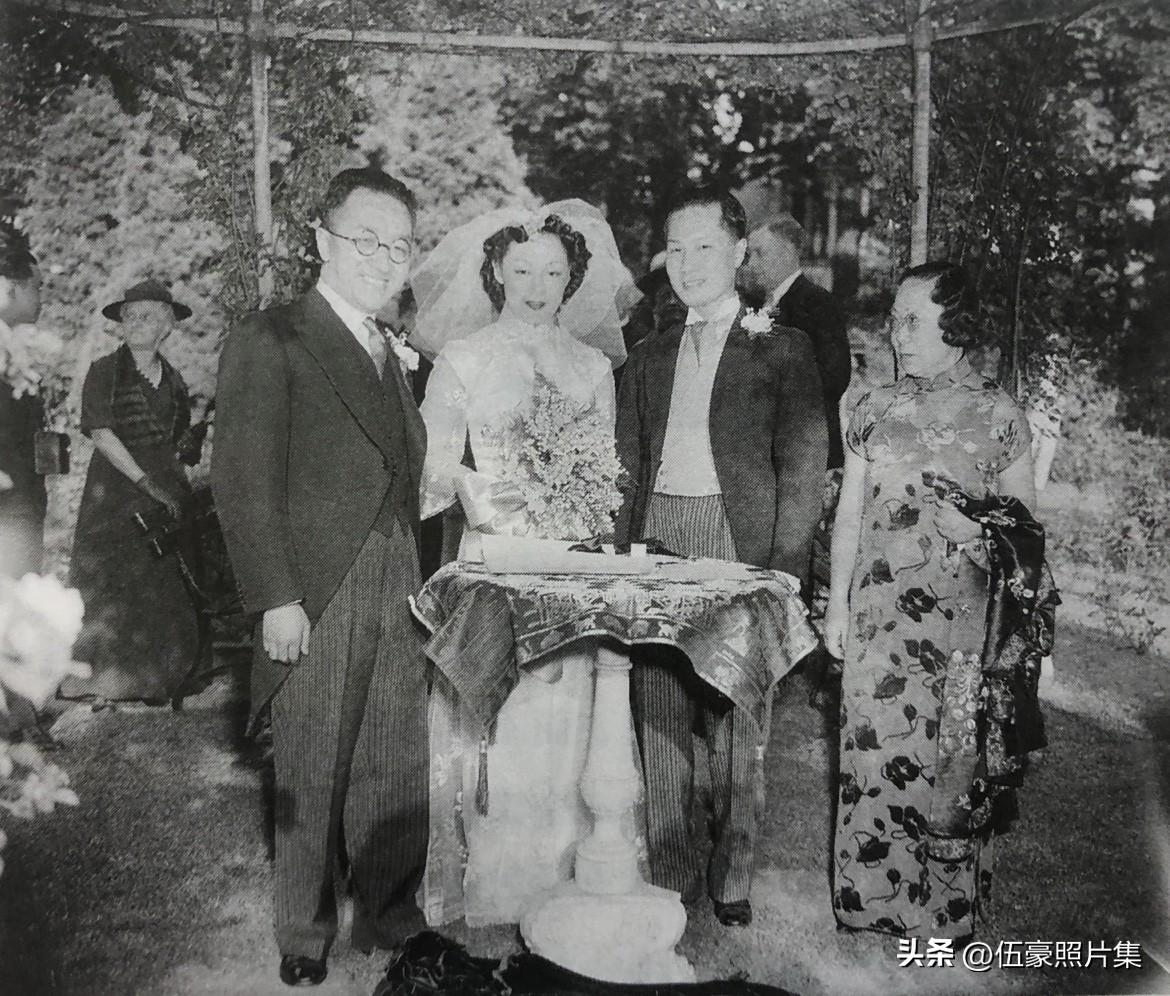 1939年5月12日，驻美大使馆秘书游建文（左三）和演员张太真（左二）在双橡园举