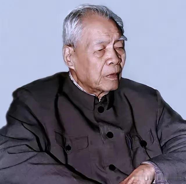 说起张宗逊，心里总绕着一股子说不清的滋味，无关肩头的军衔高低，无关胸前的勋章多少