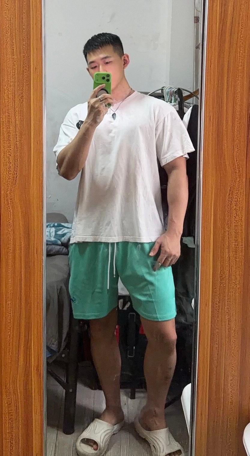 抓住夏天的尾巴，再好好享受一下。再过几天就降温了。