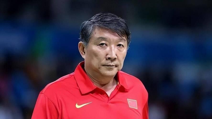 宫鲁鸣的目标是28年保6争4，世界杯只是年轻队员练兵

宫鲁鸣的这套建队思路，核