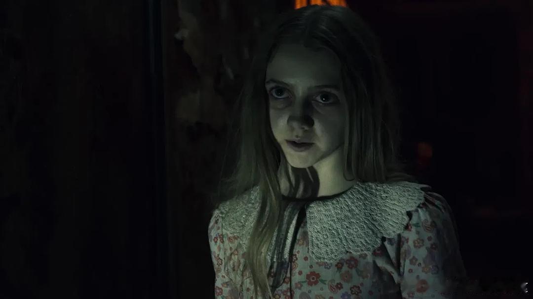 重返寂静岭玛丽抓娃娃 话题笑到我！游戏里烦人的小劳拉，电影里越看越心疼，心疼她更