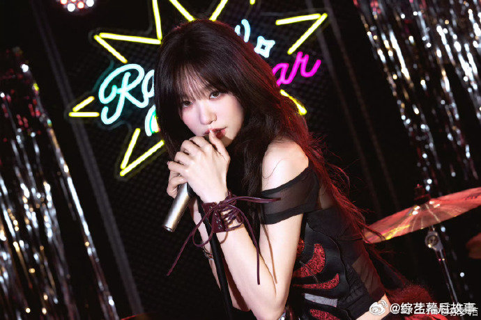 徐梦洁说一定会努力的徐梦洁大方承认自身短板，认真听取建议，踏实练习不断突破，态度