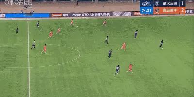 比赛第75分钟，青岛海牛再次进球，3-1领先武汉三镇！
这场胜利后，青岛海牛豪取