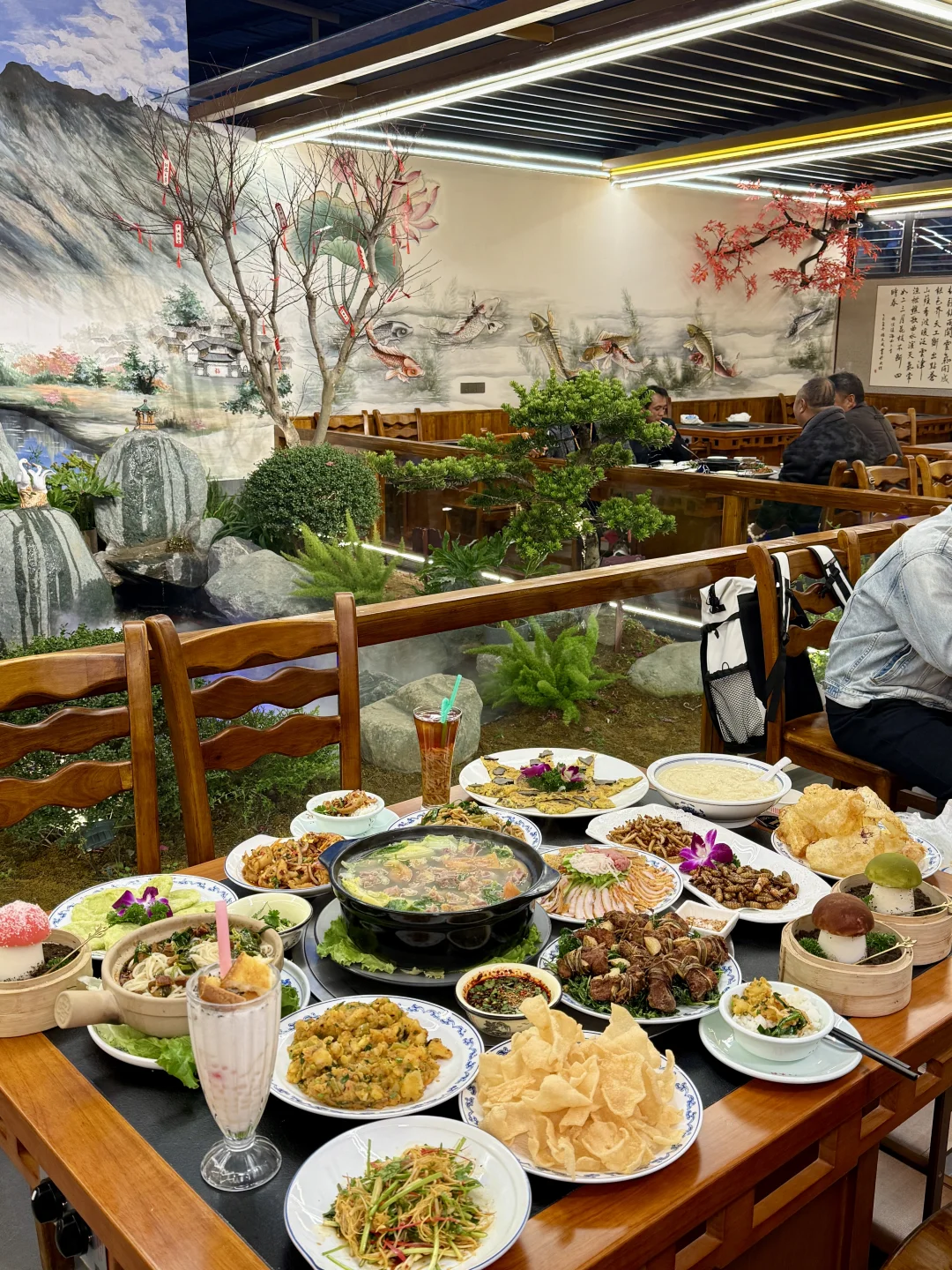 来云南吃的蕞饱的一次！！！