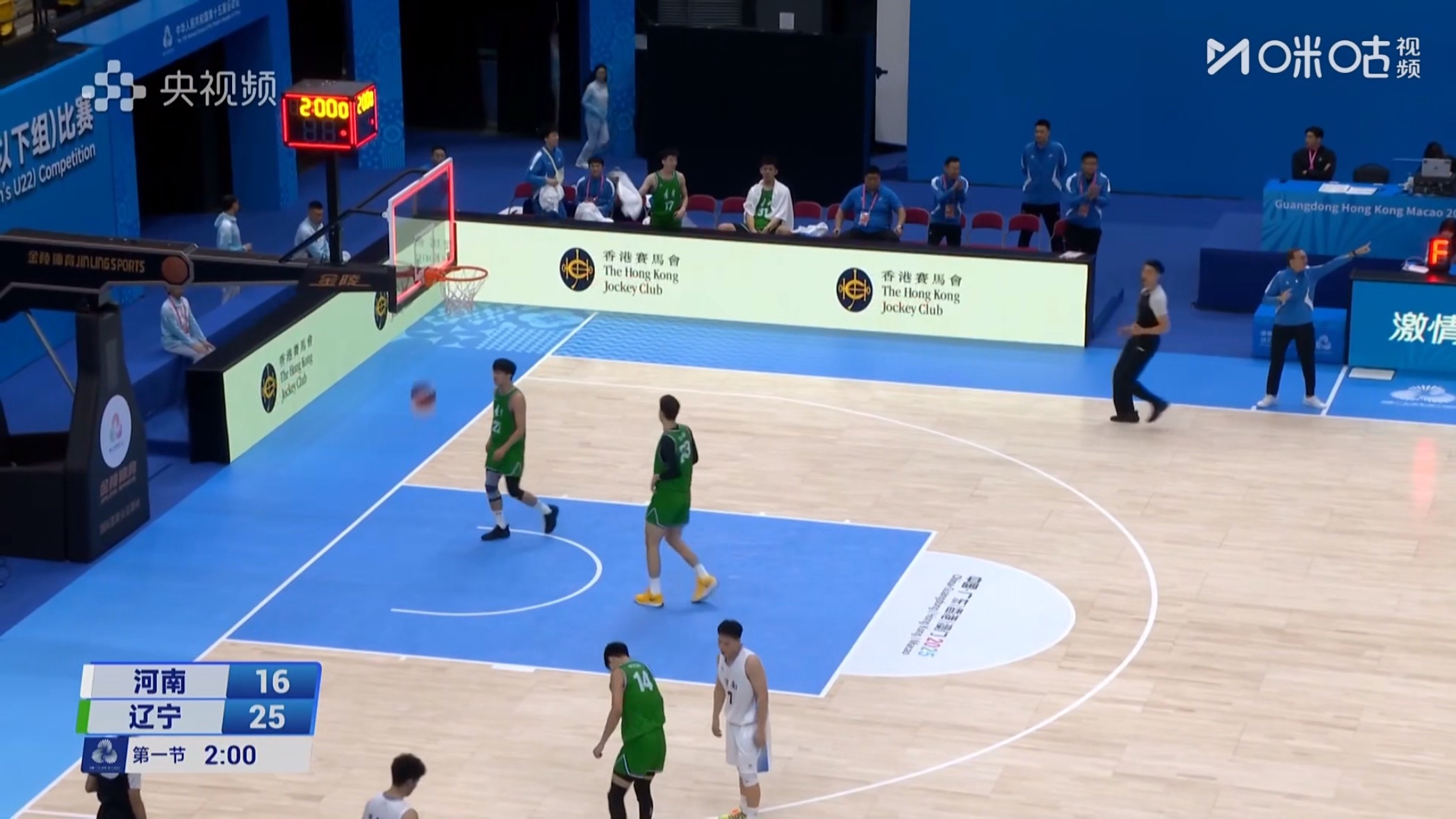 全运会男篮u22组5-8名排位赛辽宁对河南第一节比赛结束辽宁队暂时领先9分