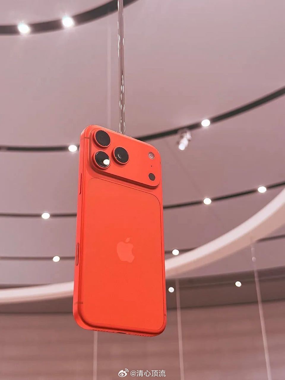 盘点网友对iPhone17五大遗憾  其实这一次给大家带来惊喜还是挺多的呀，新的