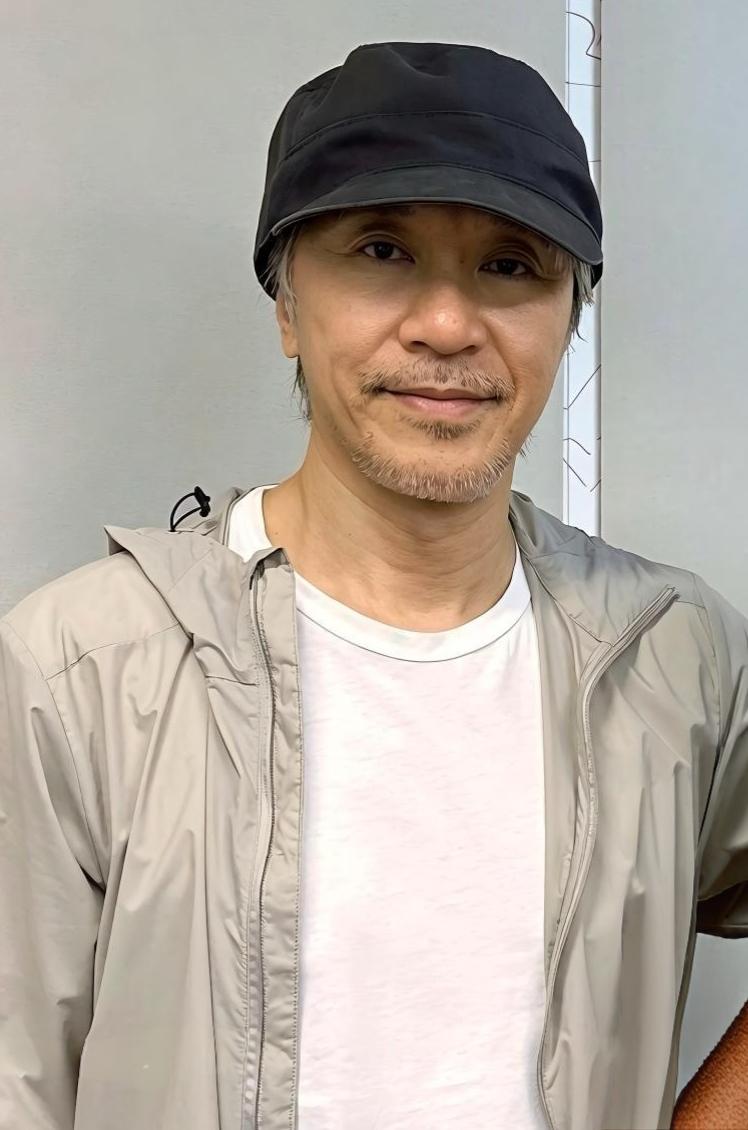 亿；而周星驰的《功夫女足》上演两天票房就冲破5 亿！找谁说理去啊！