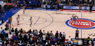 nba季后赛布伦森绝杀细节把控为0！活塞再现致命失误2分半1-11被逆转！5月2