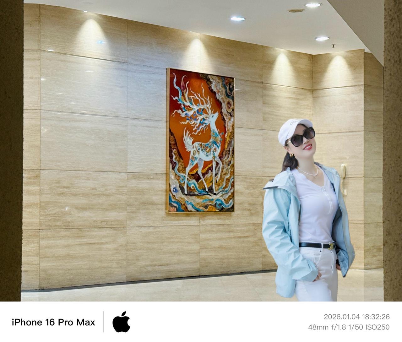 这里不是美术馆，是一个出片宝地，还不快来打卡拍照吉林雾凇宾馆 人像摄影 吉林旅拍