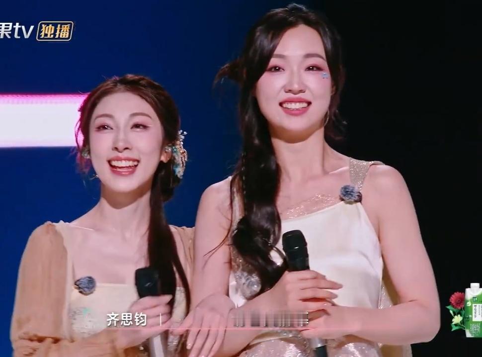 张小婉赢了管乐403:376 的比分太刺激，张小婉和管乐的合唱我能循环播放 10