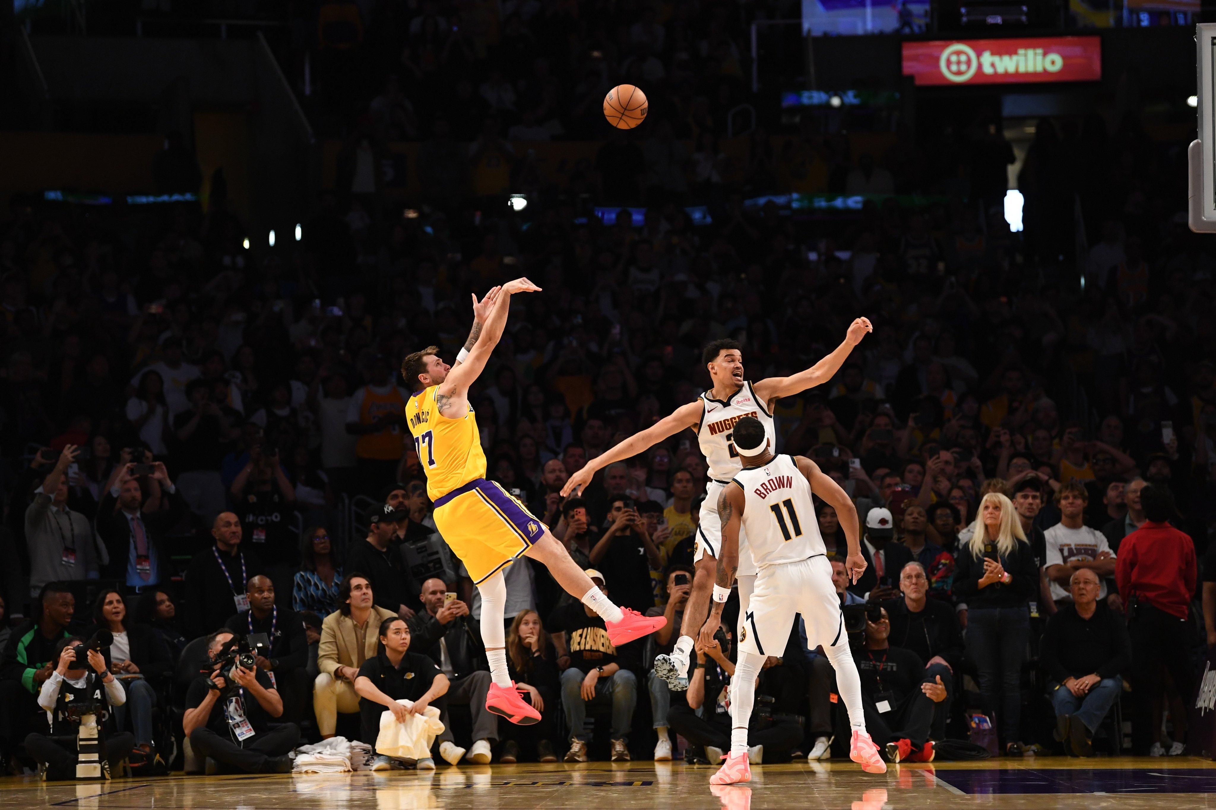 “ the shot”东契奇掘金vs湖人