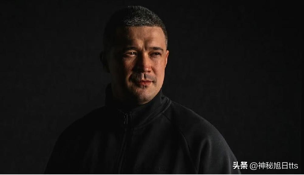泽连斯基曾邀请费多罗夫出任总理，但遭拒绝

乌克兰改革派国防部长被撤换——军方高