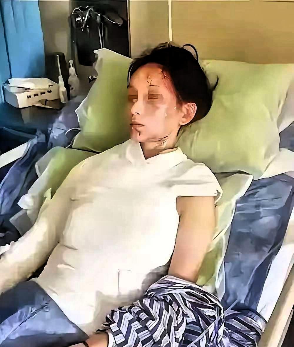 悲剧还是发生了！”陕西西安，一36岁女子在浴室洗澡，她正洗的舒服时，突然，一声巨
