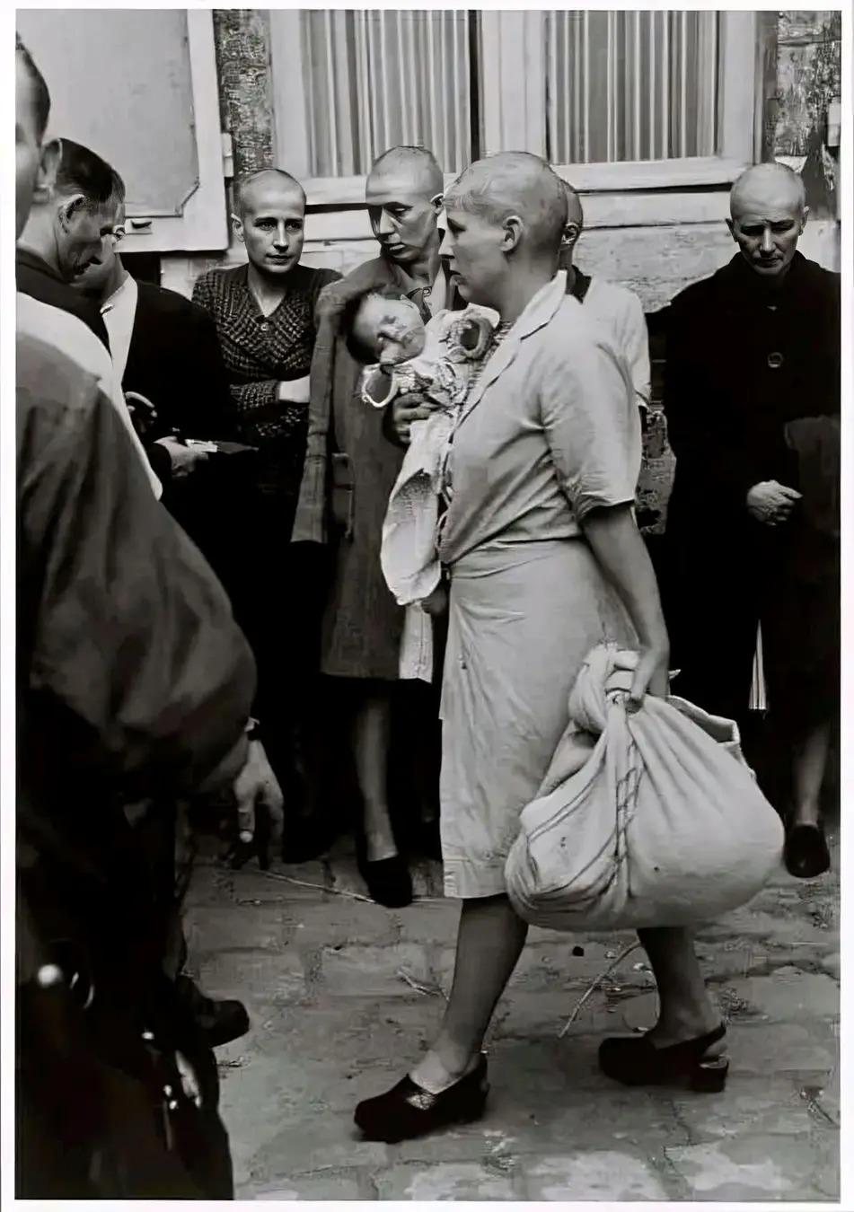 【老照片背后的故事】

二战中法国那些“横向通敌”的女人们

1944年法国解放