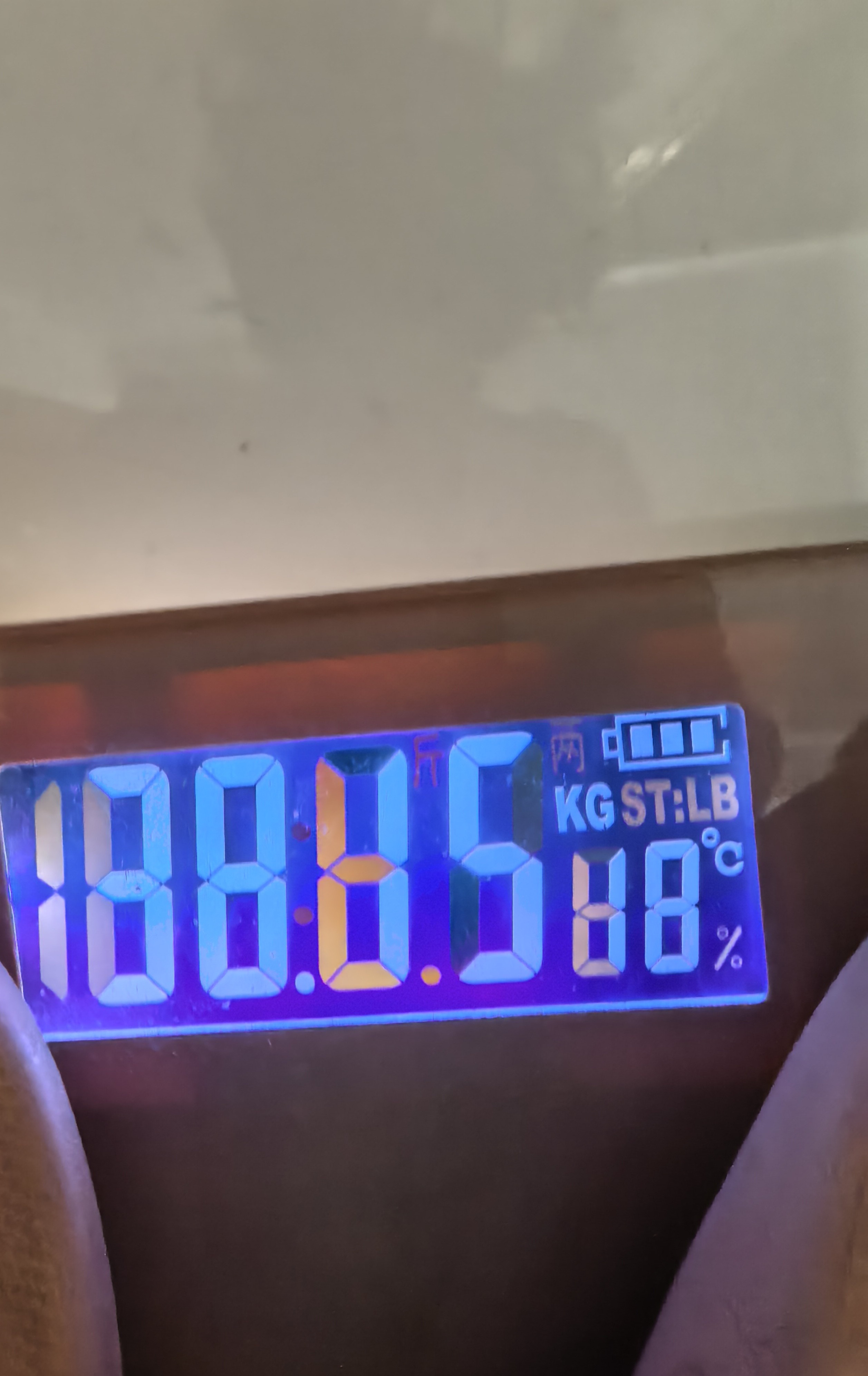 今早体重38.15……内伤比较严重……