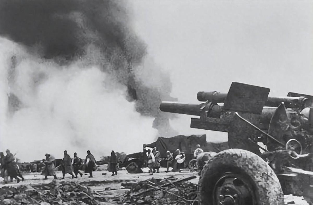 50年仗还没打完，毛主席为何突然下令取消兵团制？粟裕看出了弊端

“司令，西侧发