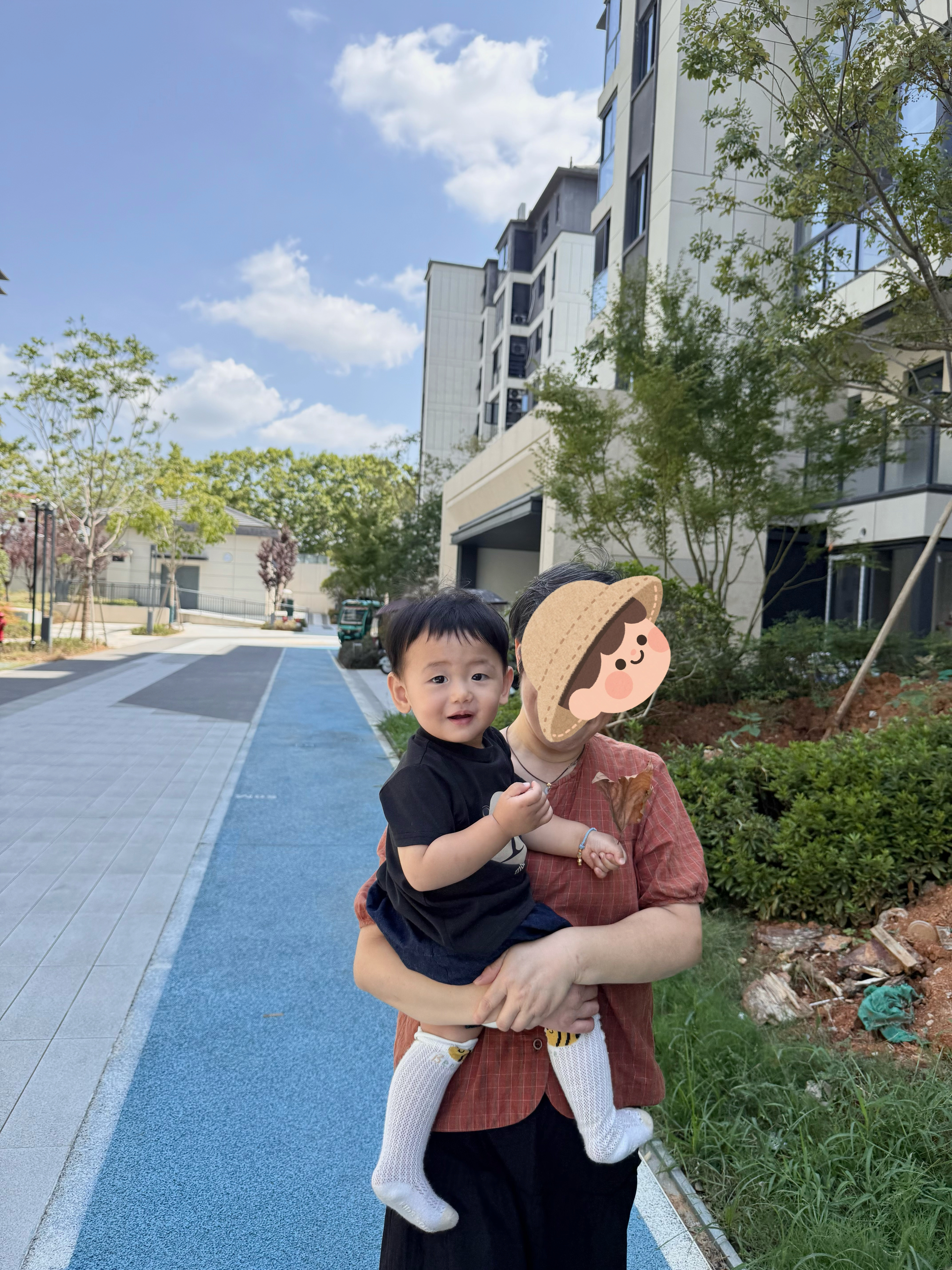 听说有些ee又想醒了～～ ​​​