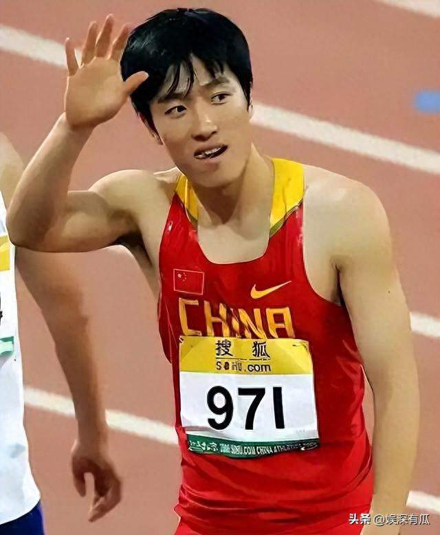 年入1400万不缺钱，刘翔为何死磕体育局？真相让人心疼
