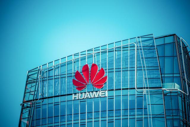 华为再度传来利好！openEuler份额节节攀升，2023年已经占到中国服务器操