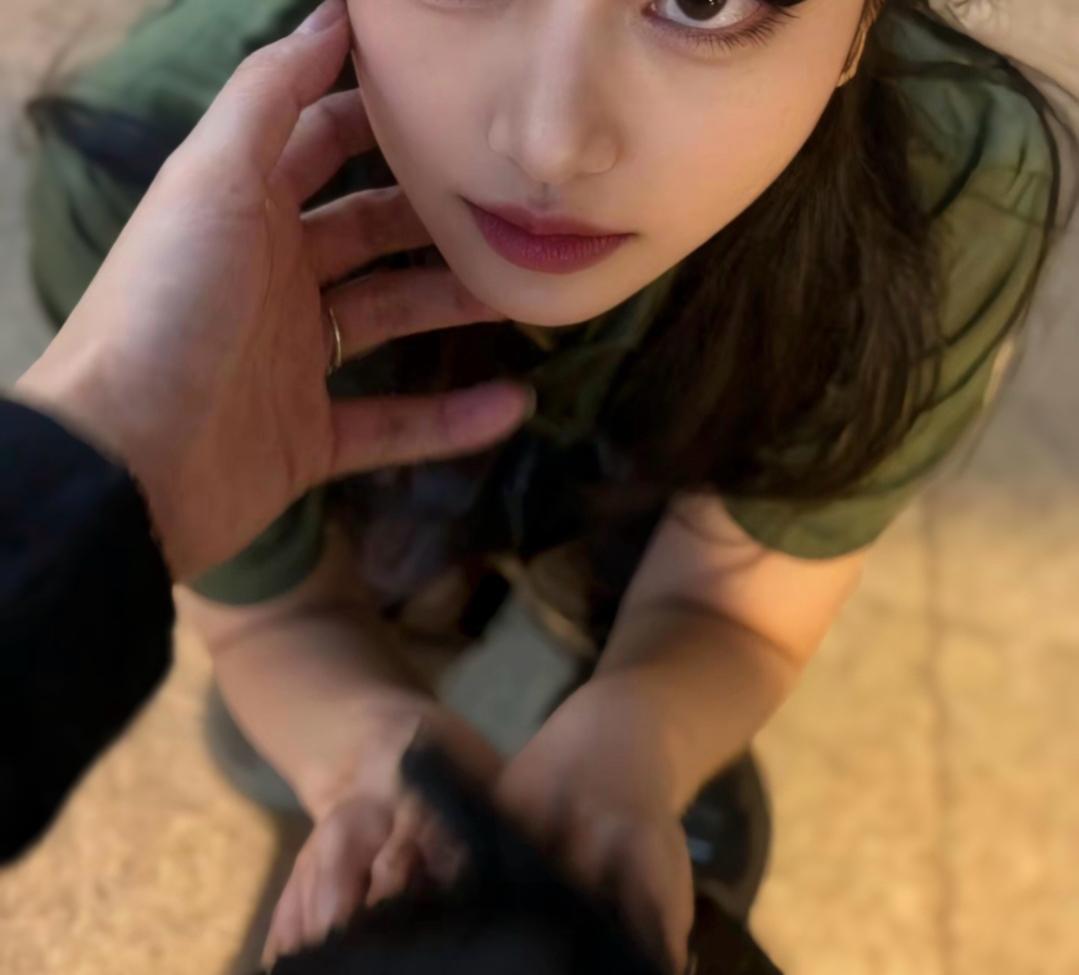 深邃的眼眸