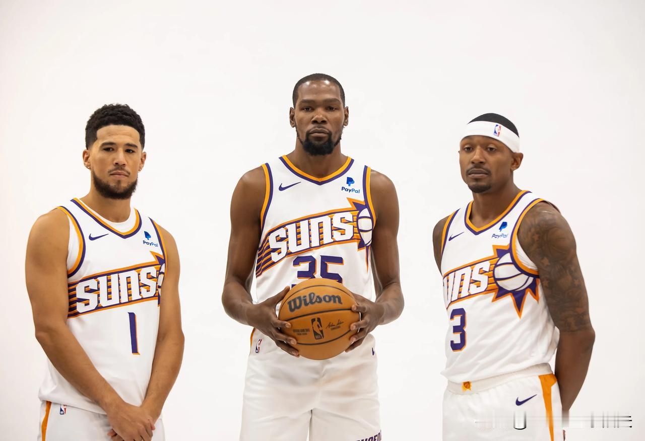 NBA季后赛第一轮，太阳被横扫出局，成为了第一支去钓鱼的球队！
  掘金和湖人的