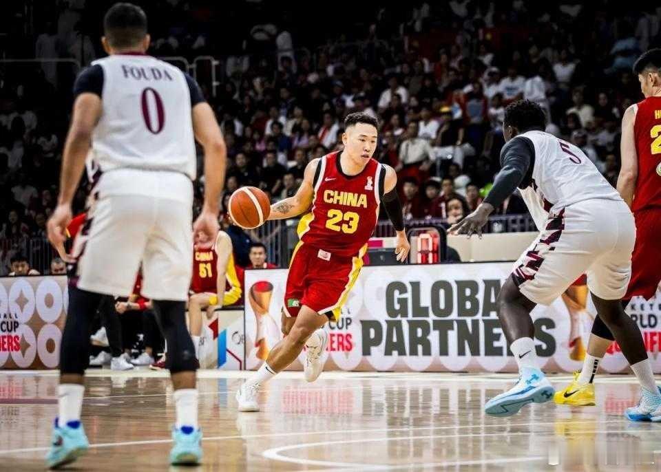 杨瀚森15分9篮板1助攻世亚预‑中国男篮83‑57大胜卡塔尔，5人得分上双取阶段