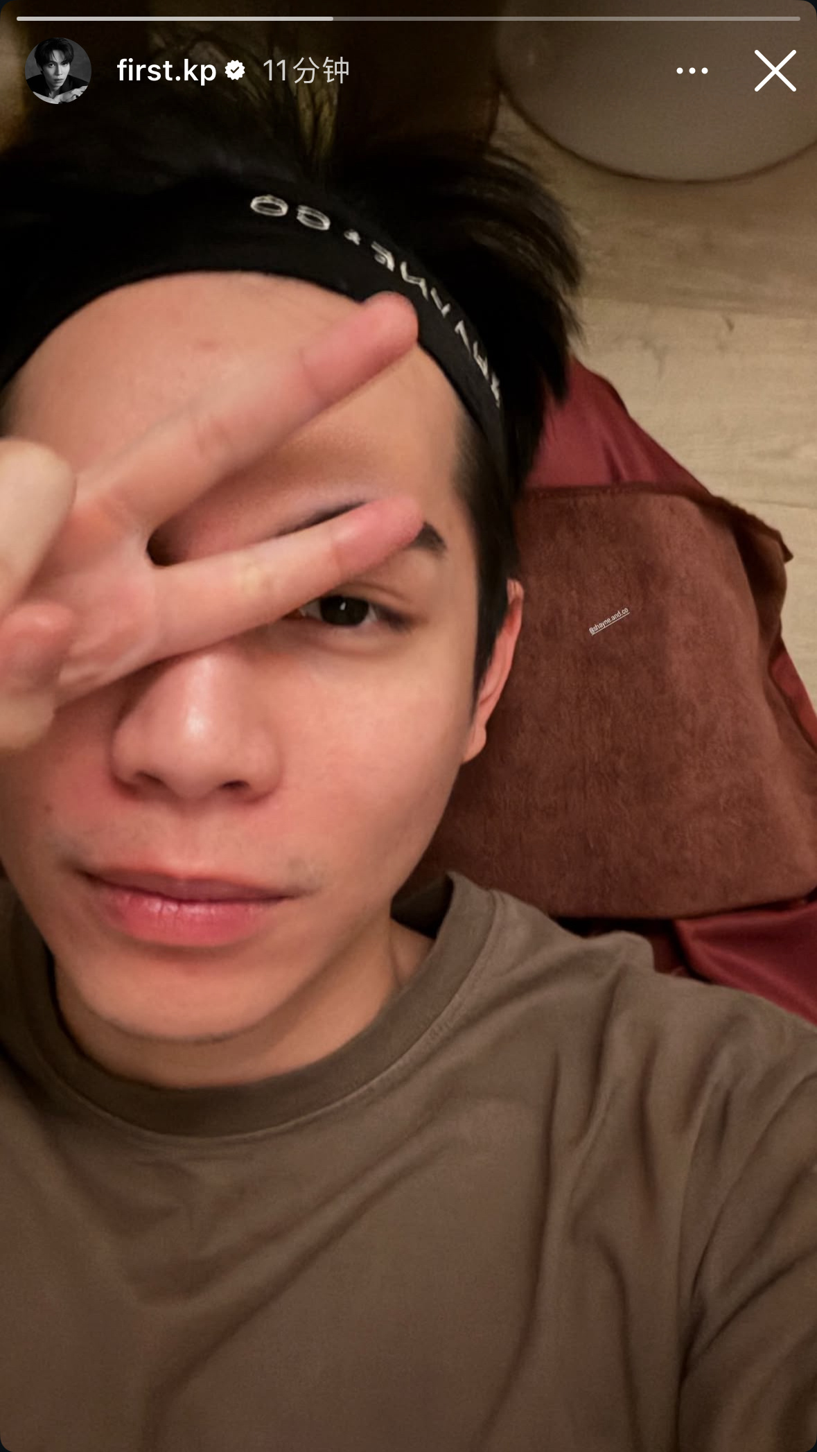 FirstKhaotung  猫皮肤管理中✌🏻变美变帅呐～～ 