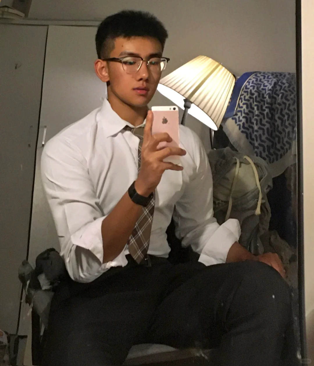 这个角度还可以~