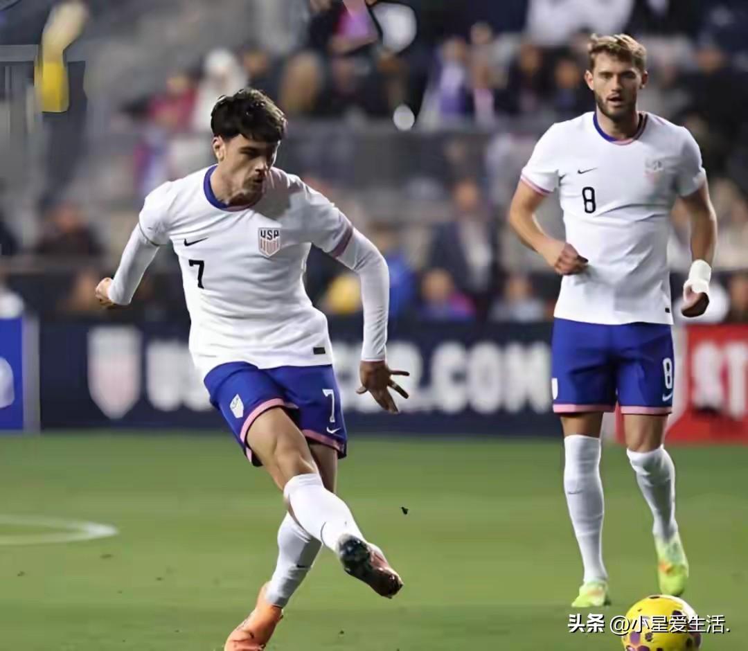 世界杯疯狂一夜！巴西3-0登顶 这两队直接出局
 
说出来你可能不信，2026世