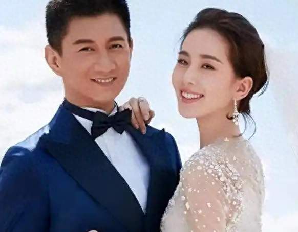 吴奇隆官宣退居幕后，刘诗诗事业上升，婚姻真相曝光