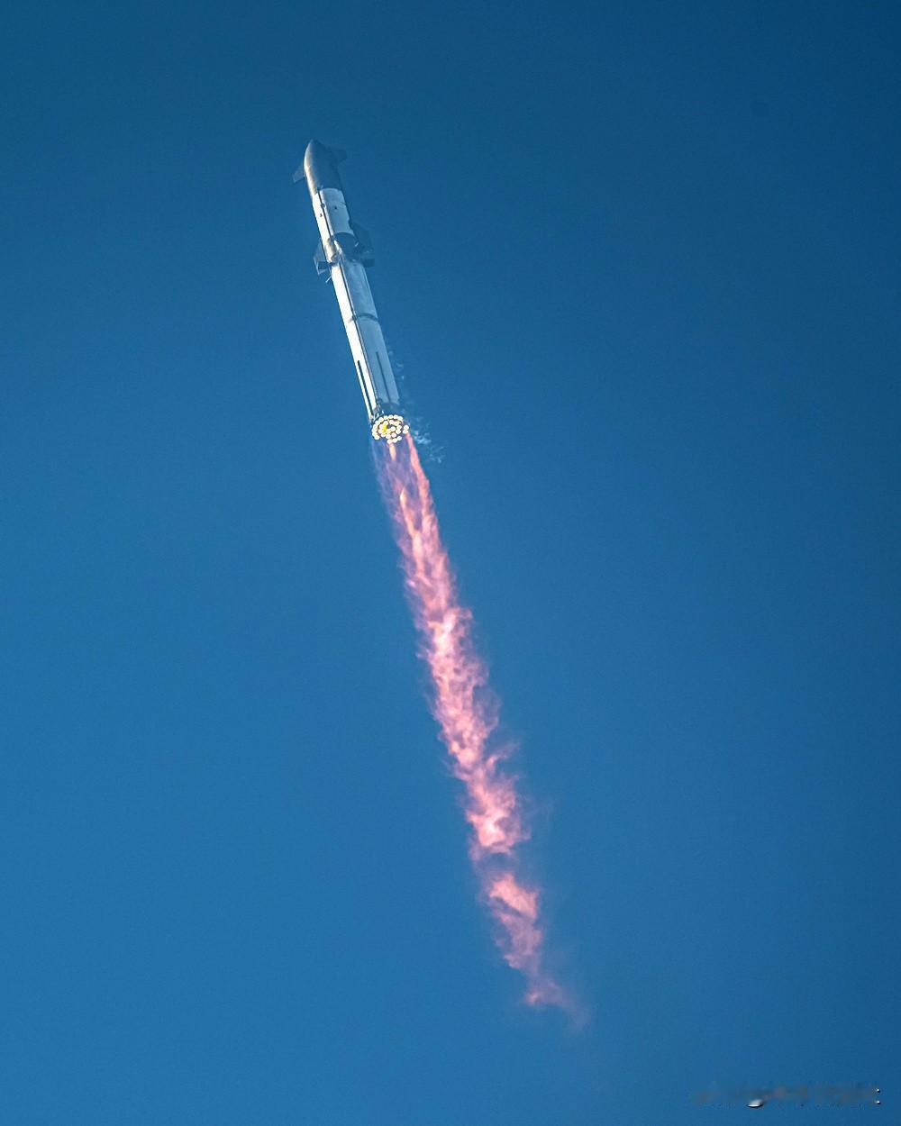 200多亿人民币（合30亿美元）就放了个“烟花”，马斯克的星舰首发发射失败，发射