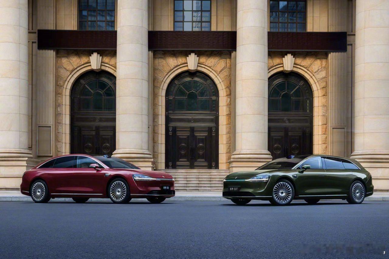 老实说，我一开始对“豪华轿车四分天下”这种说法是有点警惕的——行业里这种话，喊得