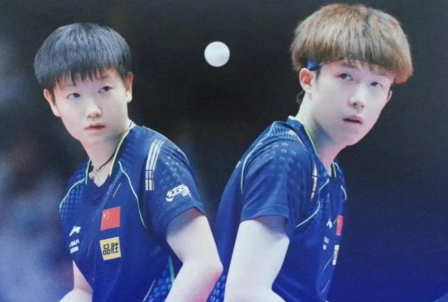 巴黎奥运会中国乒乓球队名单基本已成定局，孙颖莎和王楚钦将身兼三项。预测名单如下：