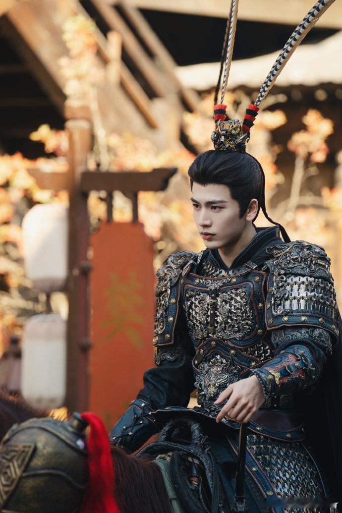 原来谢征拜师学的是茶艺陶太傅又拧巴又会争宠，装脚伤、装头疼，花式抢占长玉注意力，