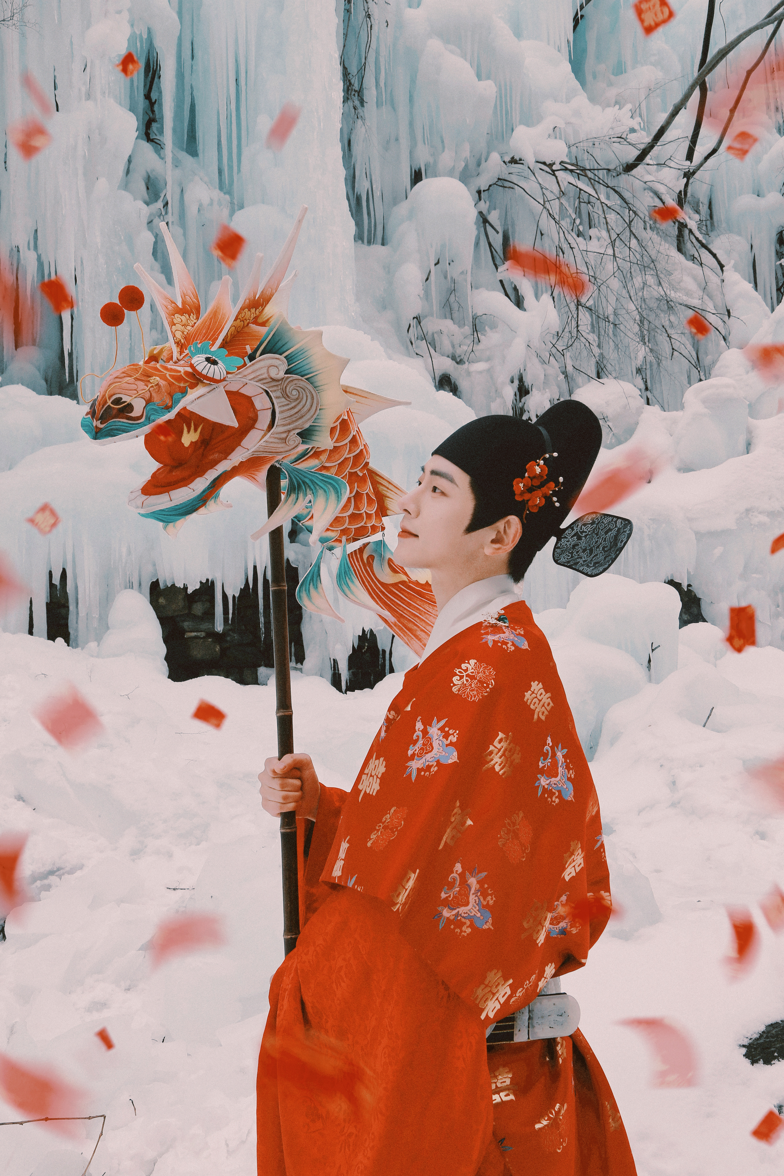 翩翩少年，温润如玉，鲜衣怒马状元郎带你“龙”游云台祝愿大家逢考必过！金榜题名！#