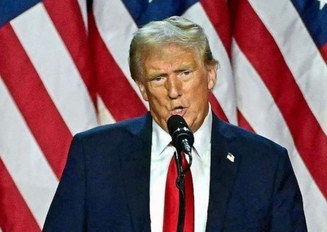 特朗普 给中国两条路，中国一条都不选！ 新加坡 专家： 美国 敢拦它家，却绝不敢