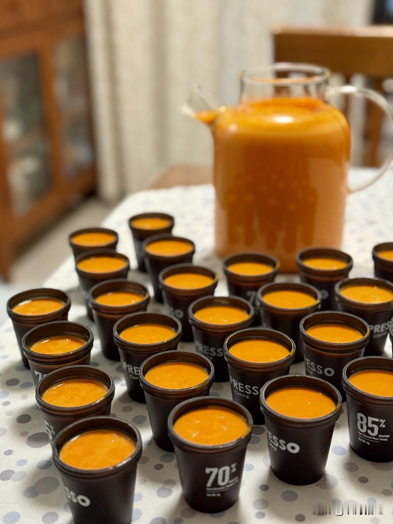 ▷ ▷ ❄ ₂₀₂₅·₁₂.₂₁⛄ ◁ ◁
冬至如约而至，
黑夜最长，却也意味着