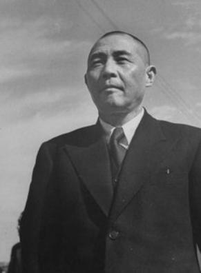 1938年国军上将钱大钧，黑着脸走进军统湖北站，当着众特务的面，一枪打死了副站长
