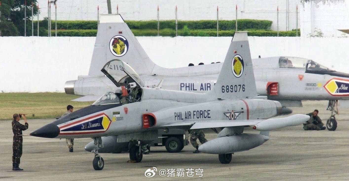 2000 年菲律宾空军 F-5 战斗机。烽火问鼎计划